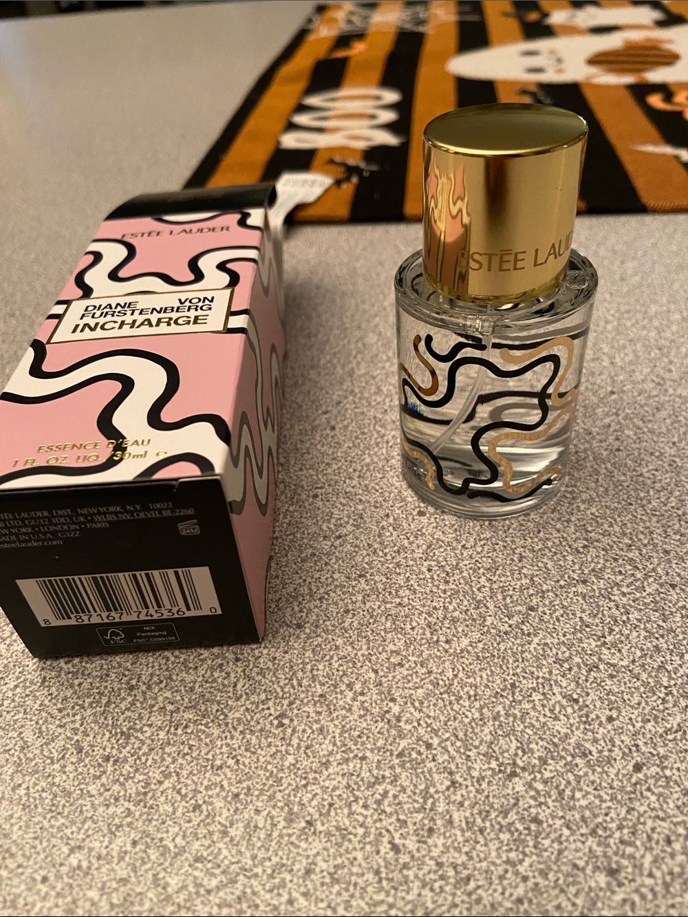 Estee Lauder In Charge Primer Bottle — Pink, Gold, Black